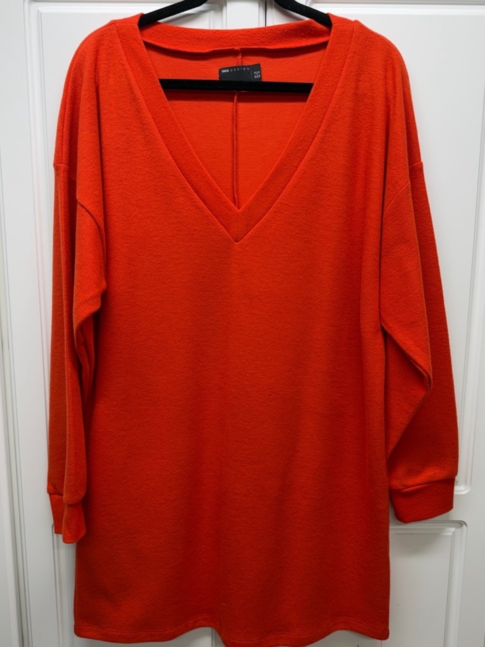 ASOS design Oversized V-Neck Sweater Dress in Vibrant Orange NWOT $79